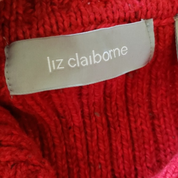 Sweater - Picture 4 of 7